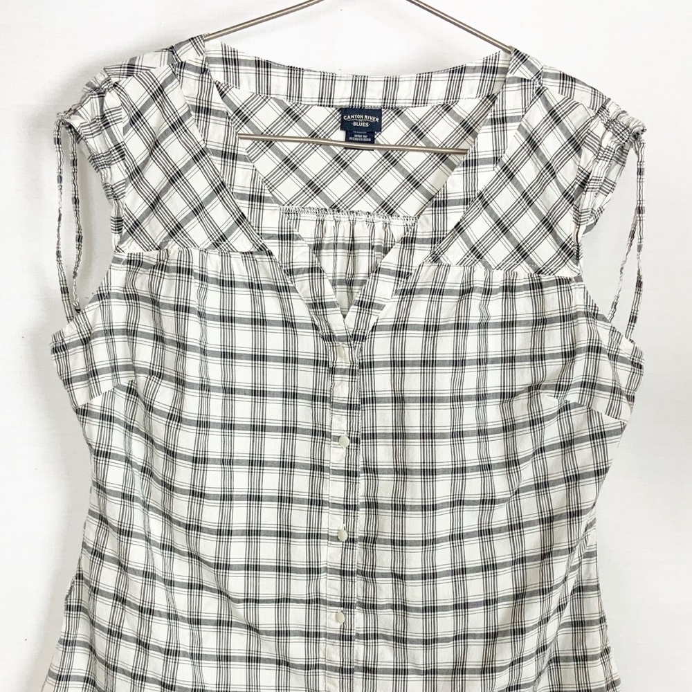 Canyon River Blues White and Black Plaid Top